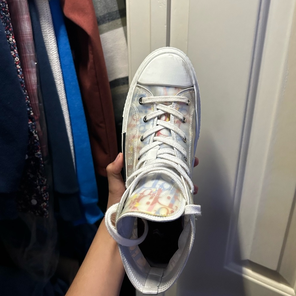 willing to trade for red bottoms or any other designer shoe - Picture 5 of 9